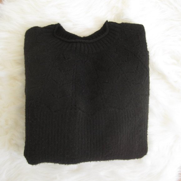 Talbots Women's Black Crew Neck Sweater Size L Wool Alpaca Blend Super Soft - Picture 2 of 7